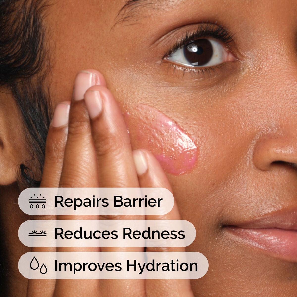 soothing-and-barrier-support-serum-set-j2 ord-soothing-barrier-support-serum-model-application-with-benefits.jpg
